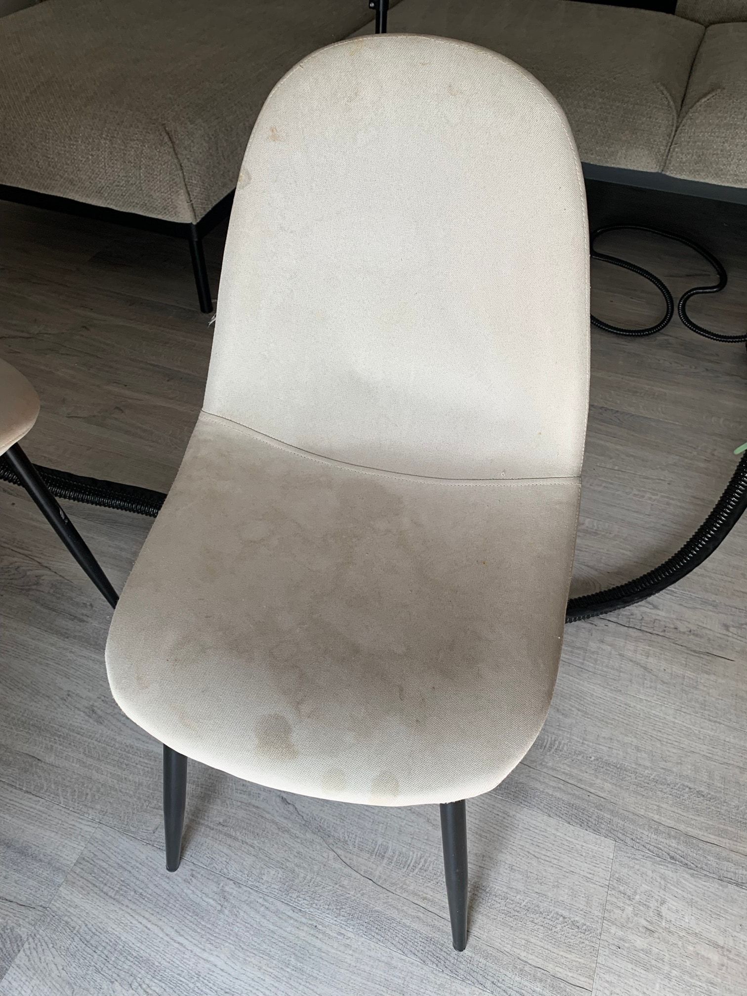 Chaises avant nettoyage